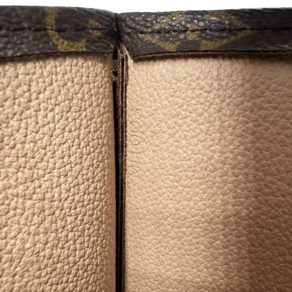 LOUIS VUITTON Brown Monogram Tote Bag - Picture 15 of 15